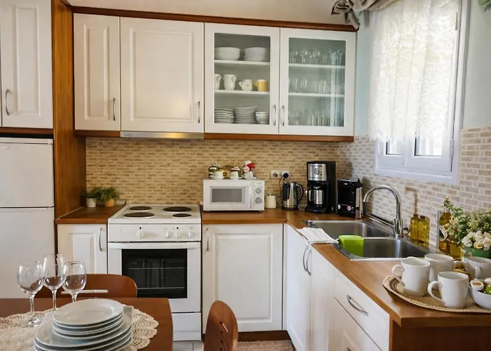 Two Floors 2-3 People Apartment Glyfada (Corfu)