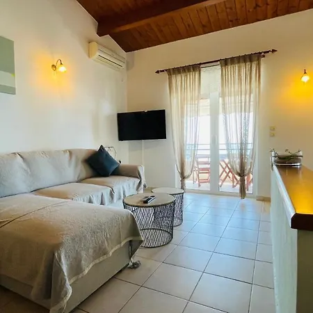 アパート Two Floors 2-3 People *