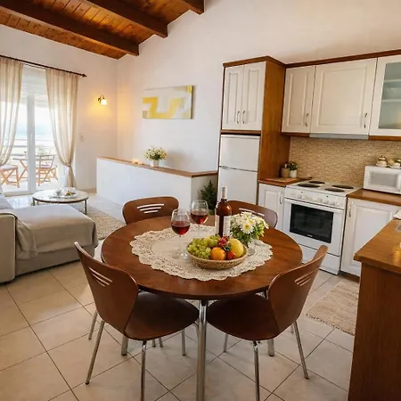 Two Floors 2-3 People Glyfada (Corfu)
